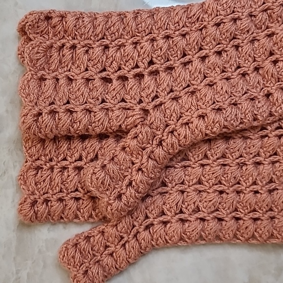 Free People Crochet Acrylic Fingerless Gloves - Picture 3 of 7